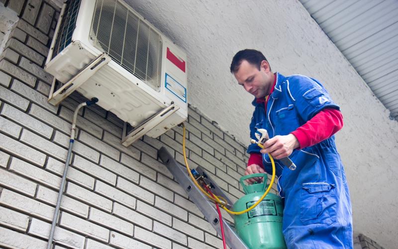 Cơ sở sửa chữa máy lạnh quận 3 hướng dẫn chọn mua máy lạnh Cơ sở sửa chữa máy lạnh quận 3 hướng dẫn chọn mua máy lạnh