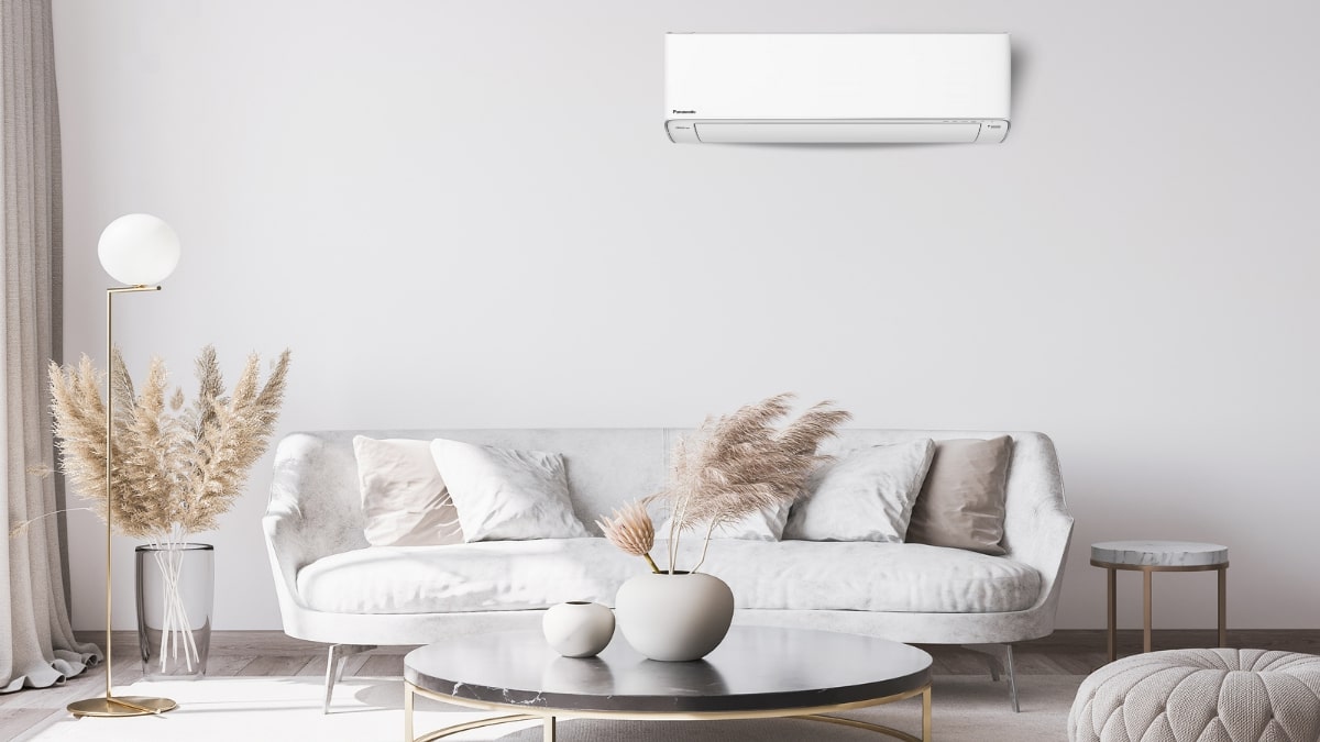 Thiết kế hiện đại của máy lạnh Panasonic Inverter 1.5 HP CU/CS-XU12ZKH-8